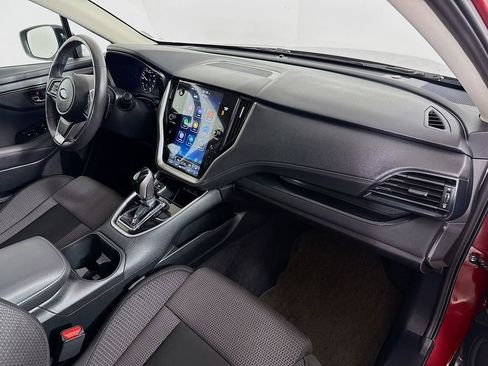 Used 2025 Subaru Outback Premium image 30