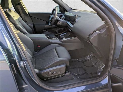 Certified 2025 BMW X3 xDrive30i w/ Convenience Package image 20