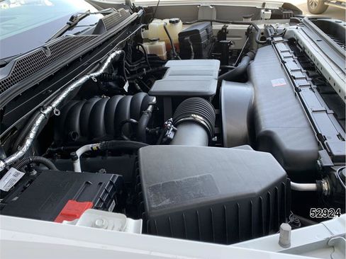 Used 2024 Chevrolet Silverado 2500 W/T w/ WT Convenience Package RWD image 12
