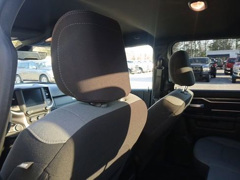 Used 2024 RAM 2500 Big Horn AWD/4WD image 23