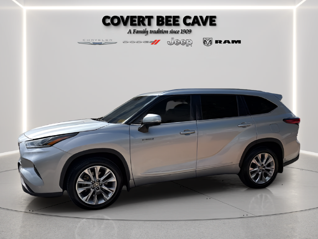 Used 2020 Toyota Highlander Limited FWD image 4