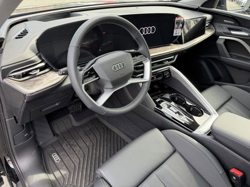 New 2025 Audi Q5 Prestige image 13