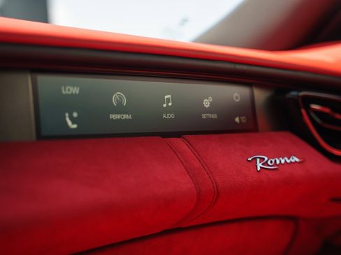 Used 2023 Ferrari Roma image 27