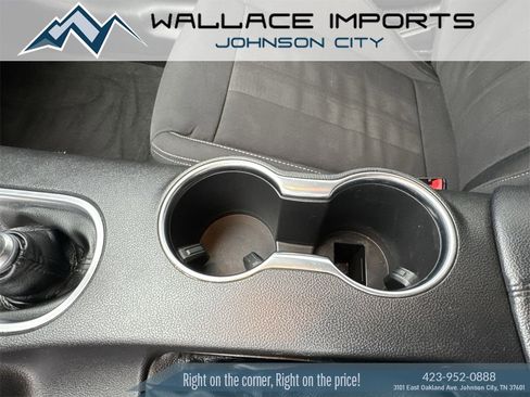 Used 2020 Ford Mustang Coupe image 17