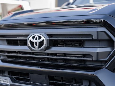 New 2026 Toyota Tacoma SR5 image 9