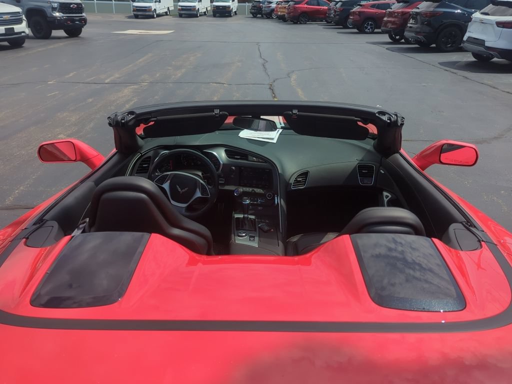 Certified 2017 Chevrolet Corvette Stingray Convertible w/ 1LT RWD image 16