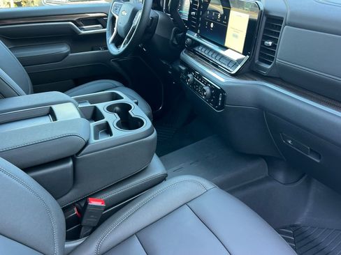 New 2026 Chevrolet Silverado 2500 LT w/ All Star Edition AWD/4WD image 15