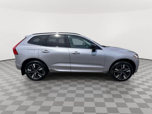 Used 2026 Volvo XC60 B5 Plus w/ Climate Package AWD/4WD image 3