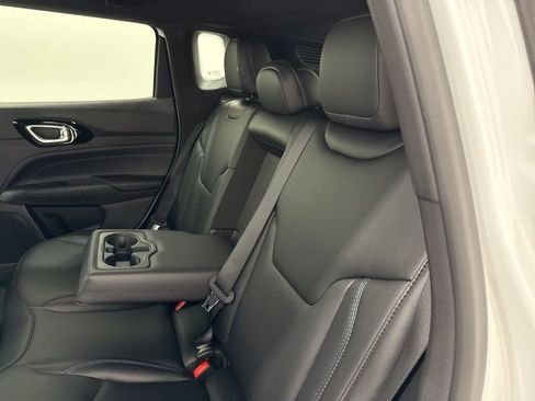 New 2026 Jeep Compass Limited AWD/4WD image 17