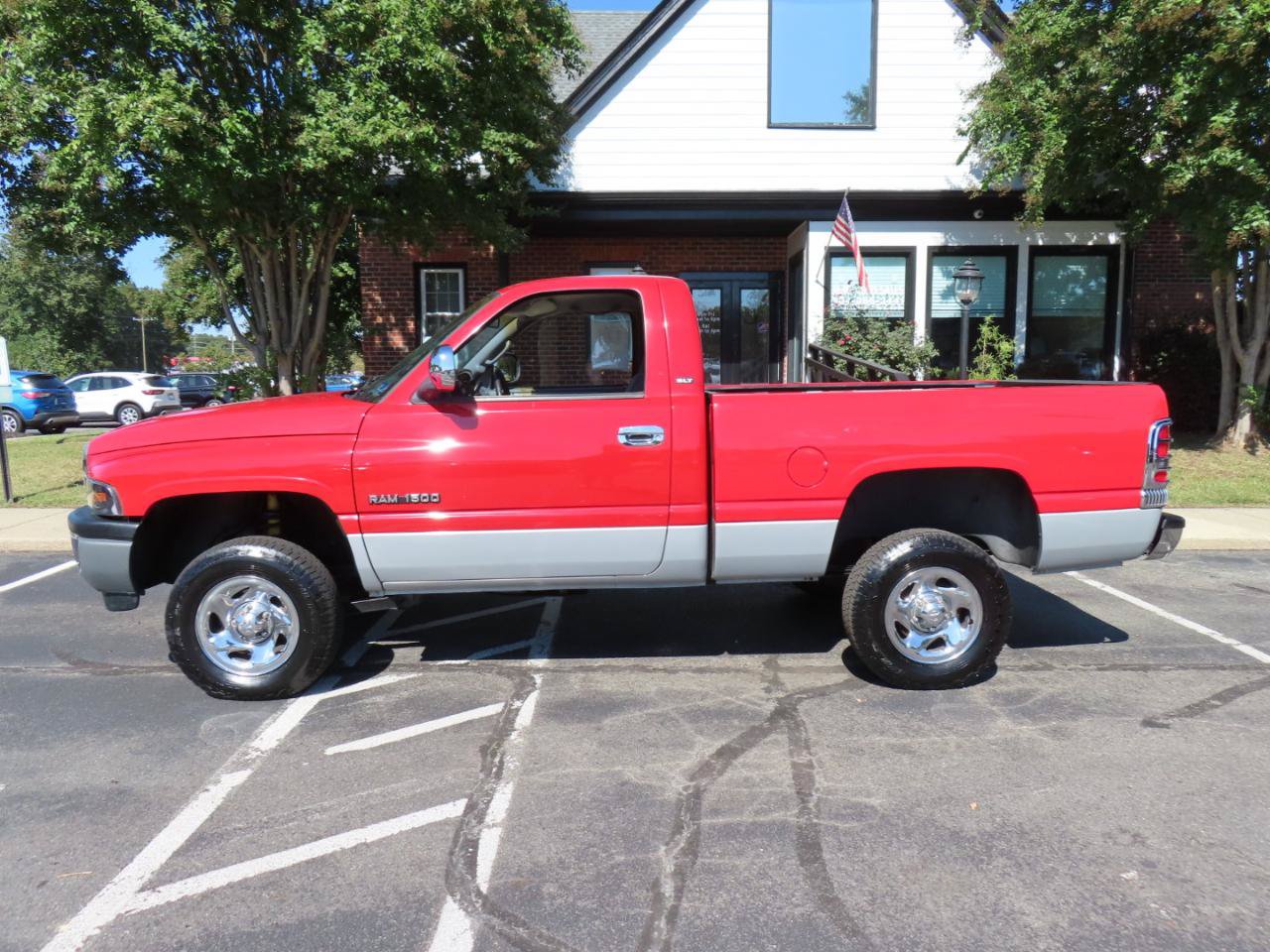 Used 1998 Dodge Ram 1500 Truck 4x4 Regular Cab image 3