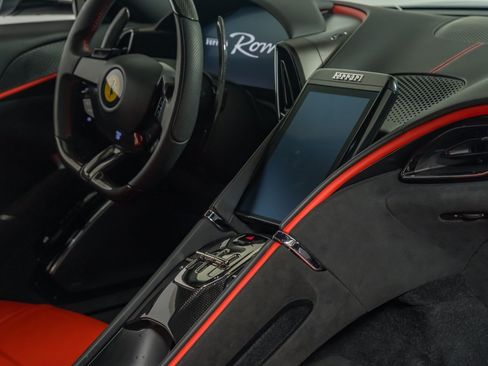 Certified 2022 Ferrari Roma RWD image 28