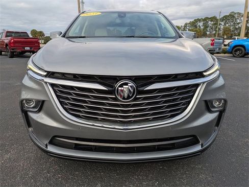 Used 2023 Buick Enclave Essence w/ Experience Buick Package image 9