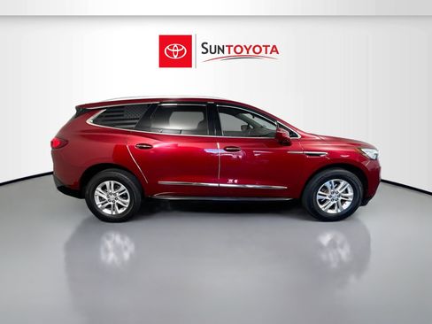 Used 2019 Buick Enclave Preferred w/ LPO, Luxury Package image 2