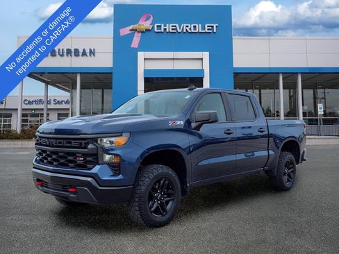 Used 2022 Chevrolet Silverado 1500 Custom Trail Boss w/ LPO, Dark Essentials Package AWD/4WD image 1