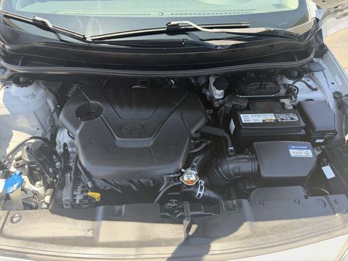 Used 2017 Hyundai Accent SE FWD image 16