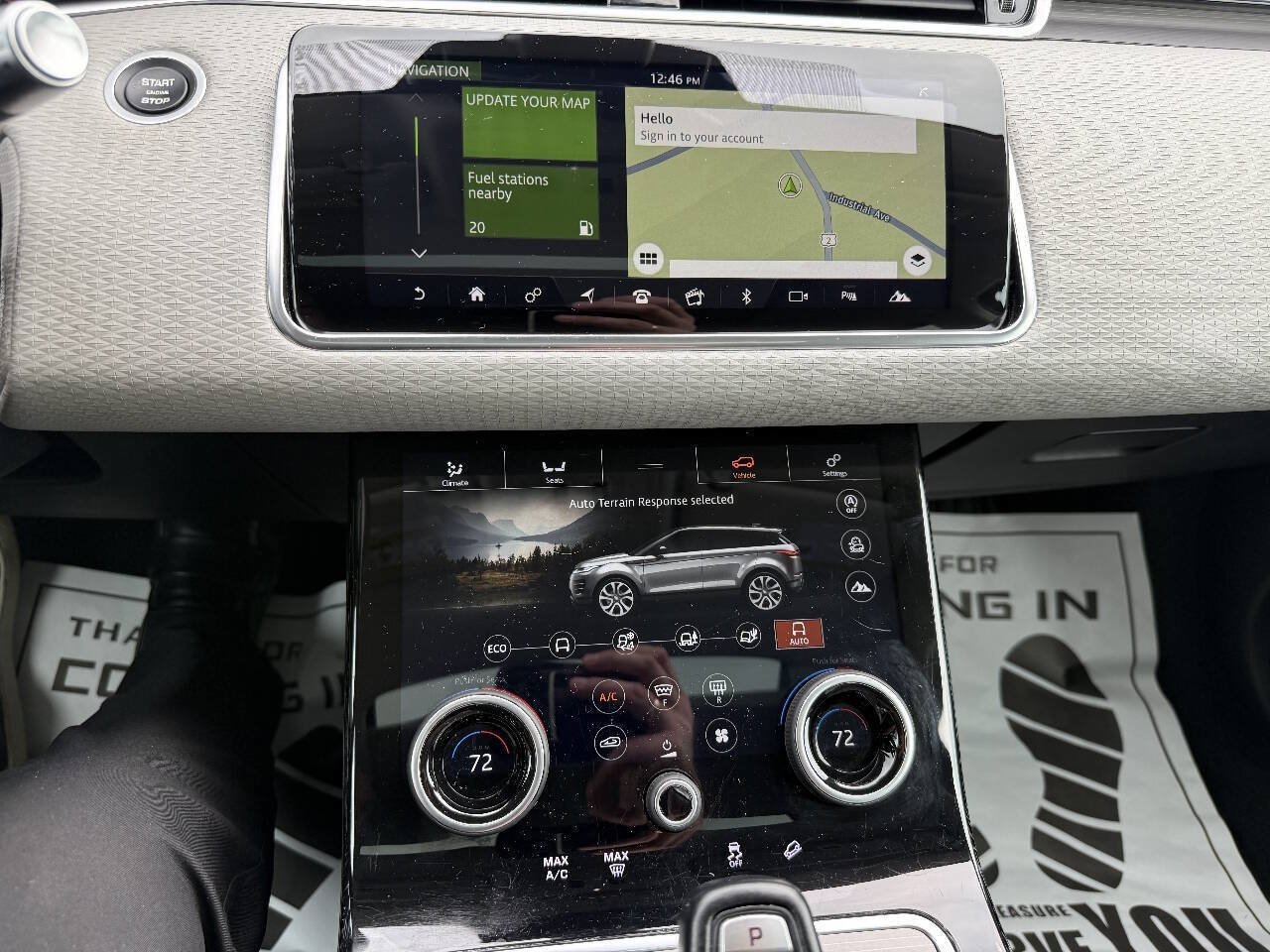 Used 2020 Land Rover Range Rover Evoque S AWD/4WD image 24