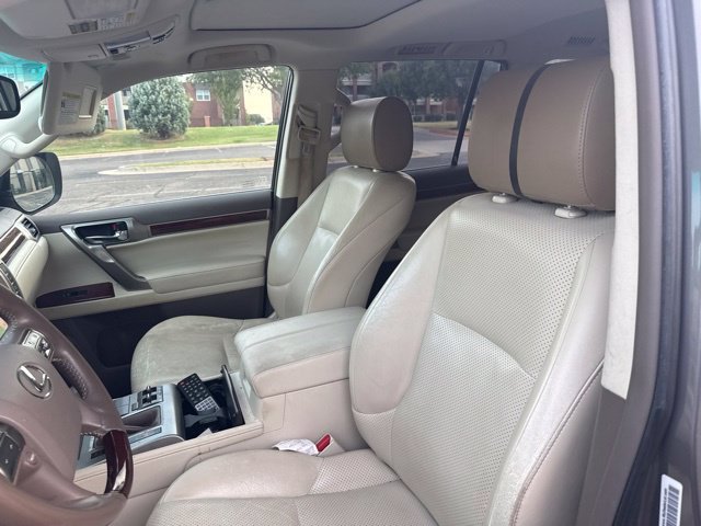 Used 2012 Lexus GX 460 w/ Comfort Plus Pkg AWD/4WD image 7