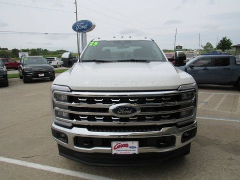 Used 2025 Ford F250 Lariat w/ Chrome Package AWD/4WD image 2