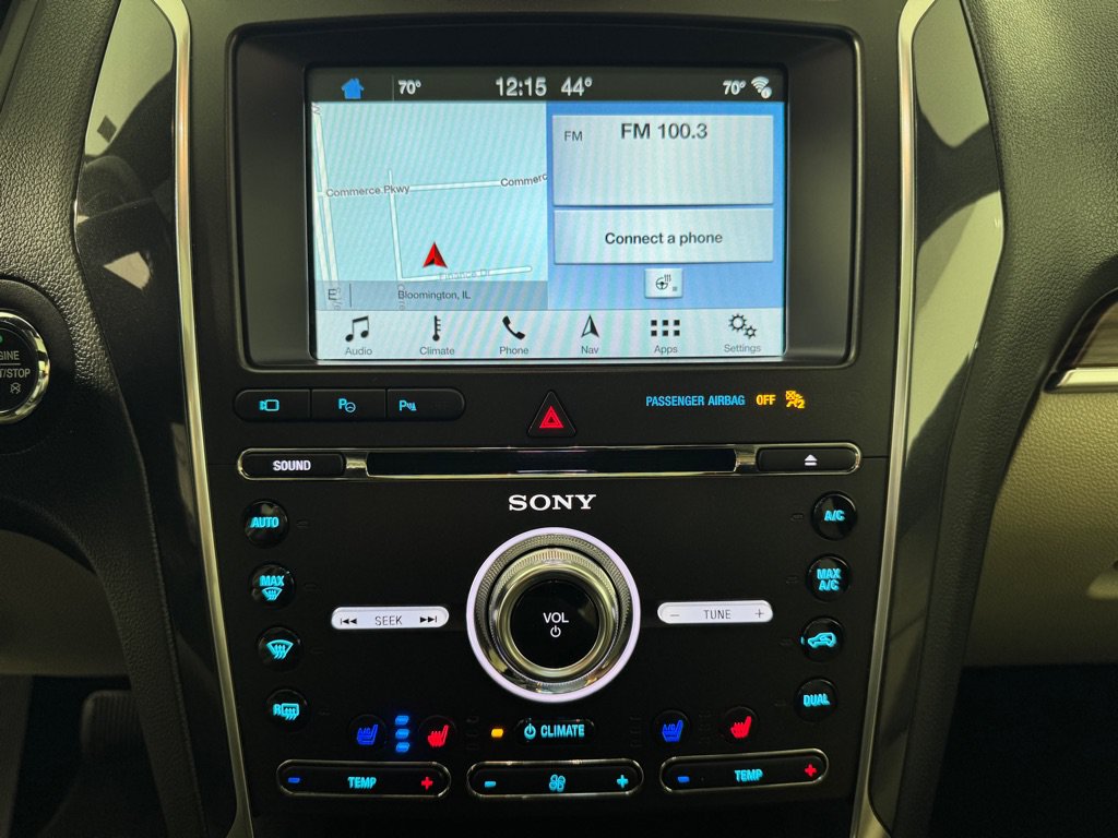 Used 2018 Ford Explorer Limited w/ Equipment Group 301A FWD image 16