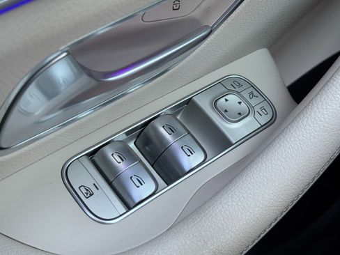 Used 2021 Mercedes-Benz GLS 580 4MATIC image 18