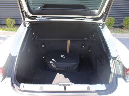 Used 2023 Porsche Panamera 4 image 35