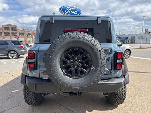 New 2025 Ford Bronco Raptor image 6