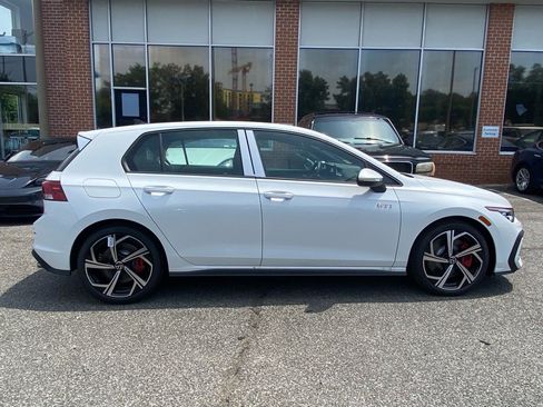 New 2025 Volkswagen GTI SE image 2