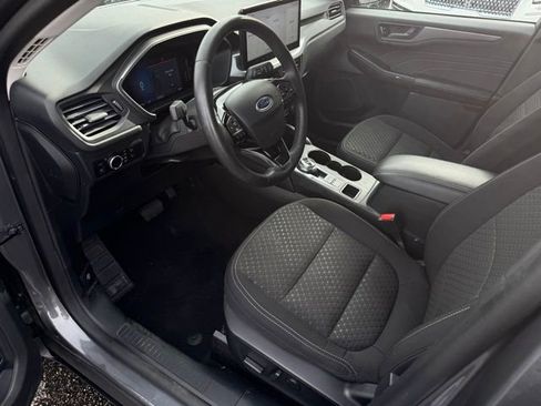 Used 2023 Ford Escape Active image 17