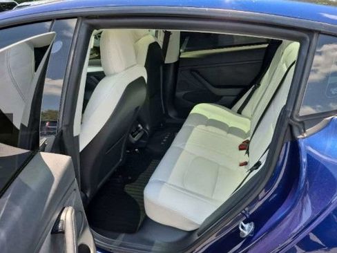 Used 2022 Tesla Model 3 Performance AWD/4WD image 4