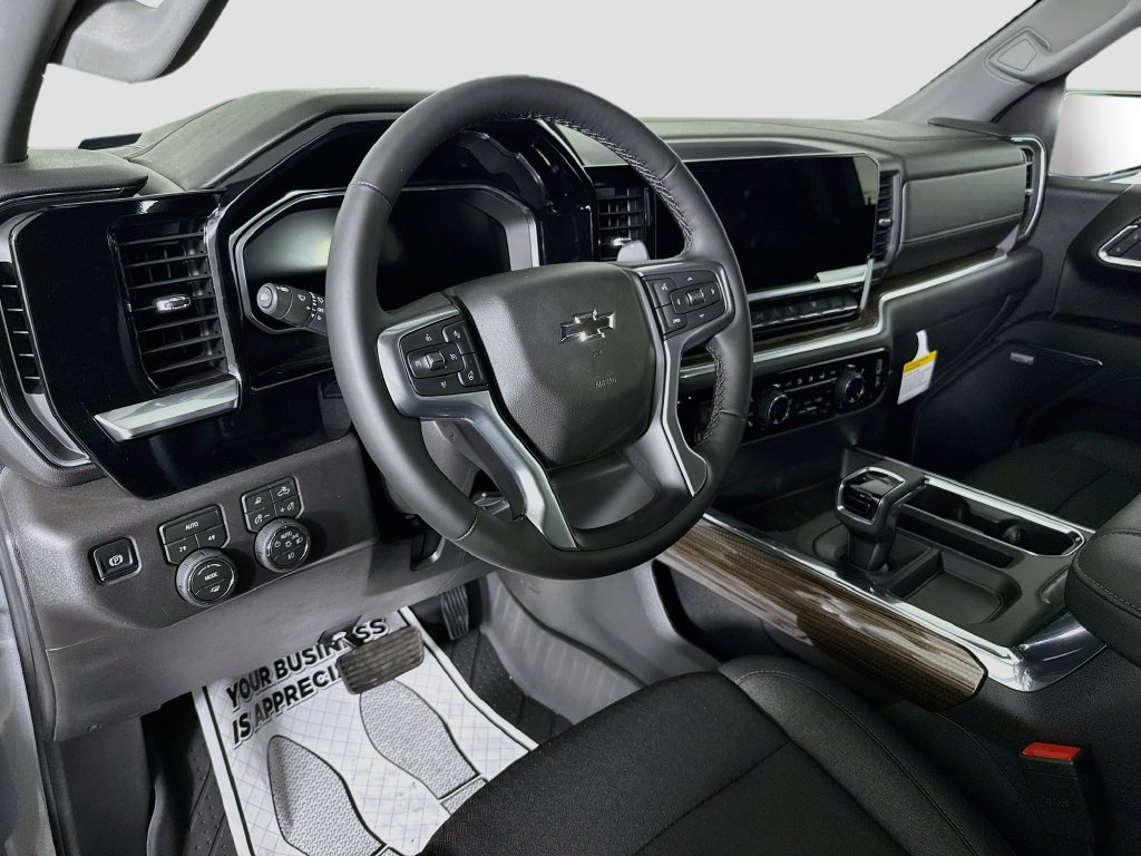 New 2026 Chevrolet Silverado 1500 RST w/ Safety Package AWD/4WD image 9