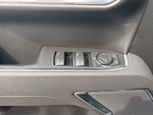 Used 2026 Chevrolet Silverado 1500 LT AWD/4WD image 27