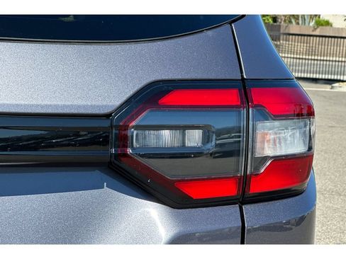 Used 2024 Honda Pilot Elite image 54