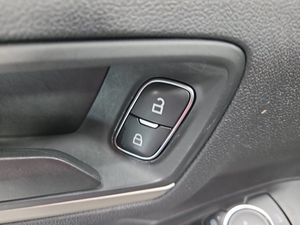 Used 2022 Ford Escape S FWD image 27