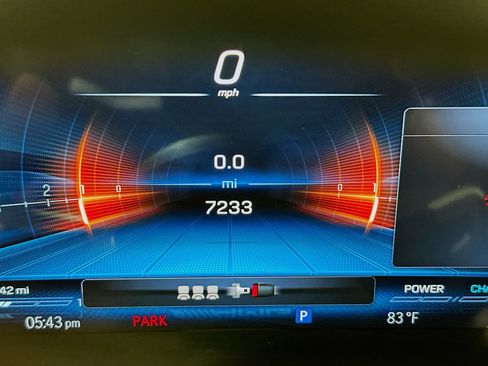 Used 2024 Mercedes-Benz C 43 AMG 4MATIC Sedan image 9