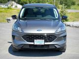 Used 2022 Ford Escape SE w/ SE Sport Appearance Package image 2