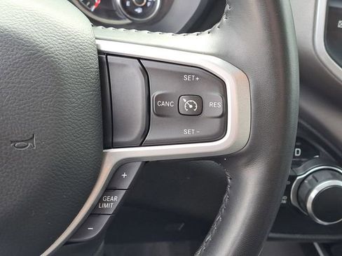Used 2022 RAM 1500 Big Horn AWD/4WD image 12