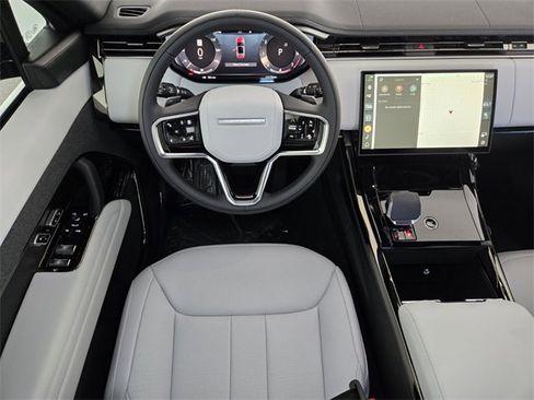 New 2026 Land Rover Range Rover Sport SE image 12