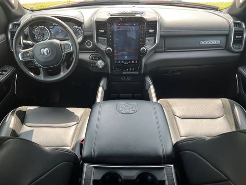 Used 2025 RAM 1500 Laramie AWD/4WD image 22