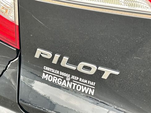 Used 2020 Honda Pilot Touring image 16