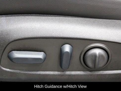 Used 2023 GMC Acadia AT4 w/ Technology Package image 29