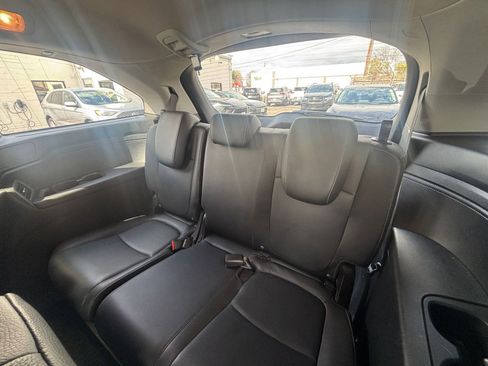 Used 2024 Honda Odyssey EX-L image 32