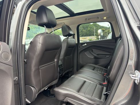 Used 2017 Ford Escape Titanium w/ Equipment Group 301A FWD image 11