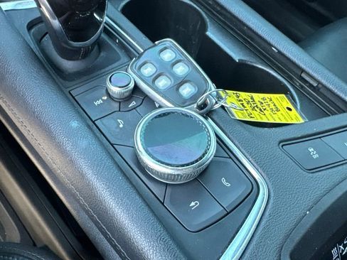 Used 2020 Cadillac XT6 Sport AWD/4WD image 18
