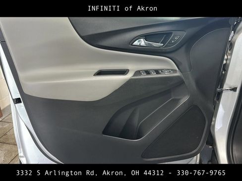 Used 2020 Chevrolet Equinox LS image 33
