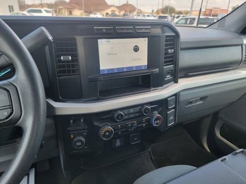 Used 2024 Ford F250 XLT AWD/4WD image 25