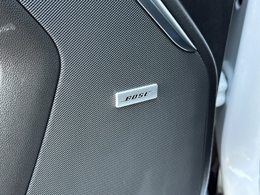 Used 2022 GMC Yukon Denali RWD image 21