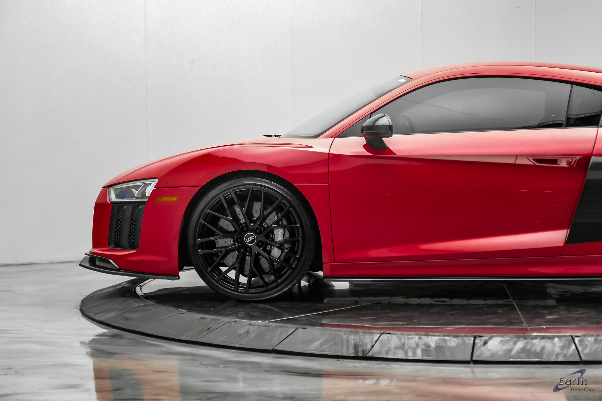 Used 2017 Audi R8 V10 plus AWD/4WD image 7