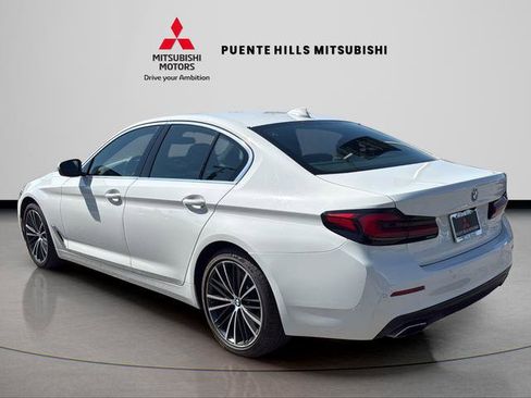 Used 2022 BMW 530i w/ Convenience Package RWD image 7
