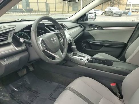 Used 2017 Honda Civic EX image 9