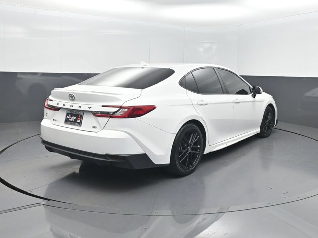 Used 2025 Toyota Camry SE w/ Convenience Package FWD image 28